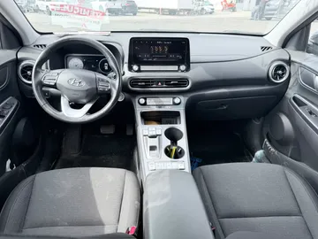 2023 Hyundai Kona Electric - image 9