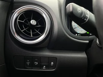 2023 Hyundai Kona Electric - image 28
