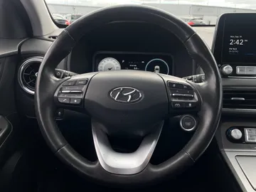 2023 Hyundai Kona Electric - image 18