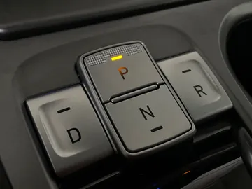 2021 Hyundai Kona Electric - image 28