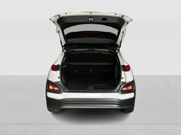 2021 Hyundai Kona Electric - image 13