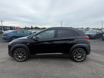 2019 Hyundai Kona Electric - image 4