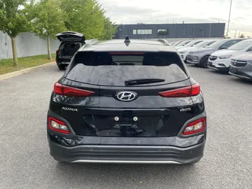 2021 Hyundai Kona Electric - image 6