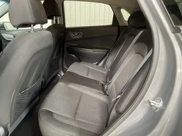 2021 Hyundai Kona Electric - image 15