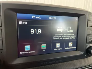 2021 Hyundai Kona Electric - image 7