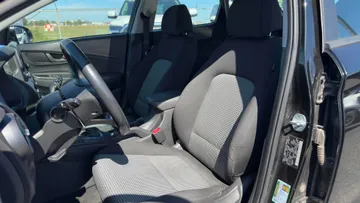 2020 Hyundai Kona - image 8