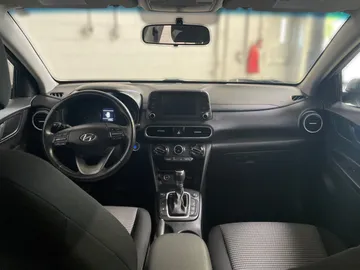 2018 Hyundai Kona - image 13