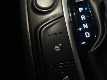 2018 Hyundai Kona - image 24