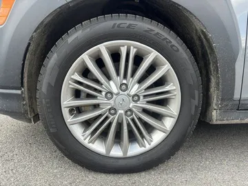 2021 Hyundai Kona - image 7