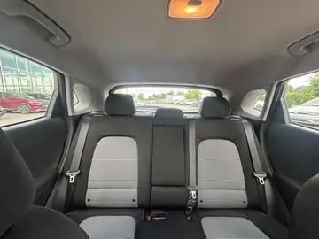 2021 Hyundai Kona - image 9