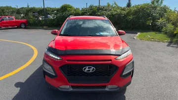 2020 Hyundai Kona - image 2