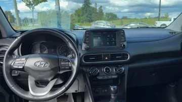 2020 Hyundai Kona - image 9
