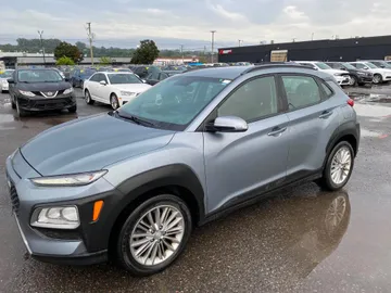 2021 Hyundai Kona - image 3