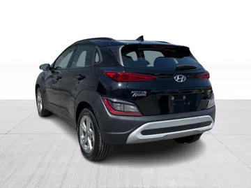 2022 Hyundai Kona - image 11