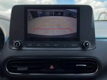 2022 Hyundai Kona - image 20