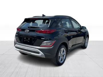 2022 Hyundai Kona - image 14