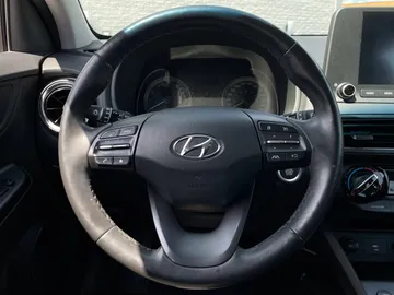 2022 Hyundai Kona - image 18