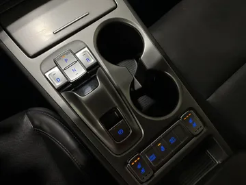 2023 Hyundai Kona Electric - image 29