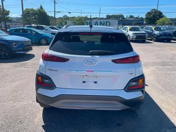 2021 Hyundai Kona - image 7