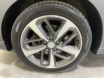 2019 Hyundai Kona - image 7