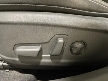 2019 Hyundai Kona - image 19