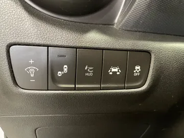 2019 Hyundai Kona - image 32