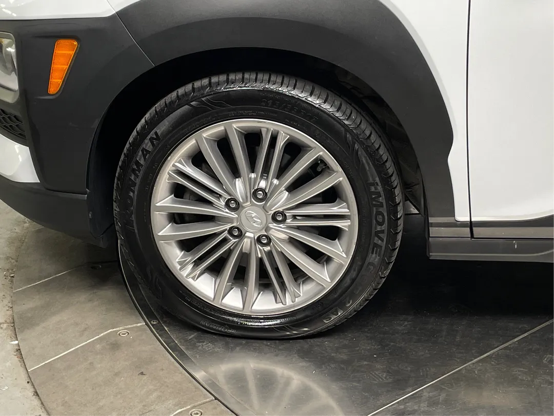 2021 Hyundai Kona Luxury AWD, photo 6