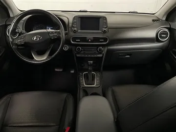 2021 Hyundai Kona - image 4