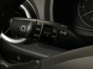2022 Hyundai Kona - image 17