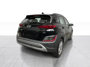 2022 Hyundai Kona - image 15