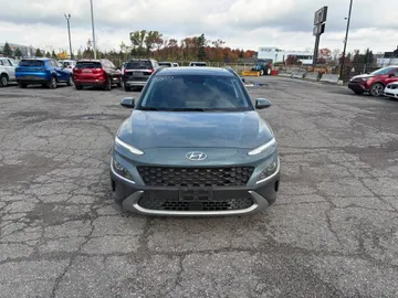 2023 Hyundai Kona - image 2