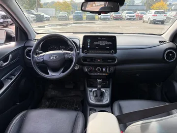 2023 Hyundai Kona - image 7