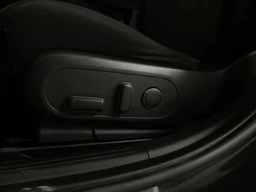 2022 Hyundai IONIQ 5 - image 16