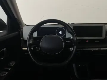 2022 Hyundai IONIQ 5 - image 14
