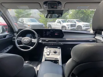 2024 Hyundai Palisade - image 9