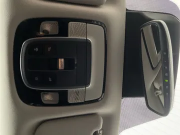 2020 Hyundai Palisade - image 15