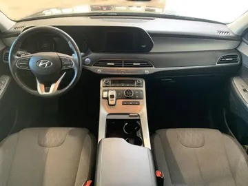 2020 Hyundai Palisade - image 4