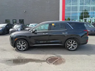 2022 Hyundai Palisade - image 4