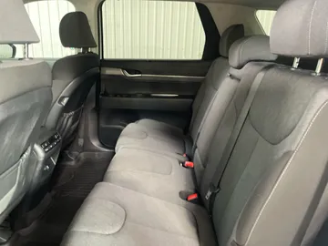 2020 Hyundai Palisade - image 11