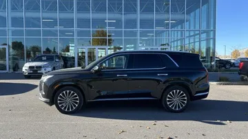 2025 Hyundai Palisade - image 4