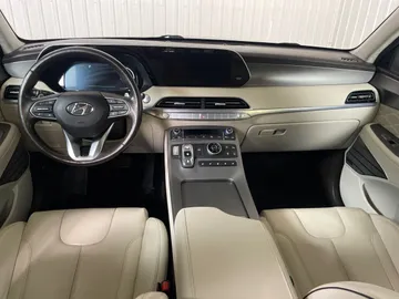 2022 Hyundai Palisade - image 4