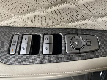2022 Hyundai Palisade - image 30