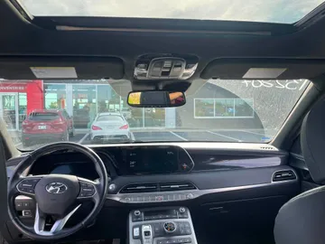 2020 Hyundai Palisade - image 9