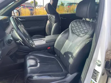 2020 Hyundai Palisade - image 8