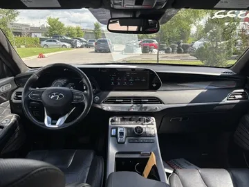 2022 Hyundai Palisade - image 9