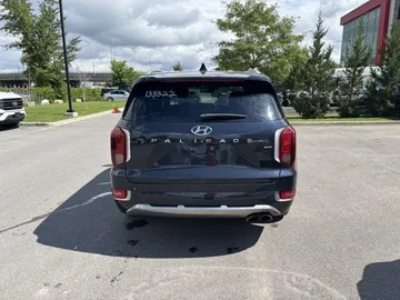 2022 Hyundai Palisade - image 6