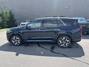 2022 Hyundai Palisade - image 4