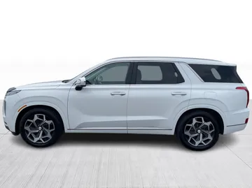 2022 Hyundai Palisade - image 11