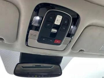 2022 Hyundai Palisade - image 32