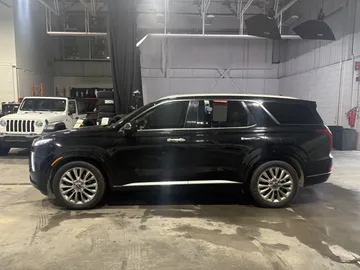 2020 Hyundai Palisade - image 4